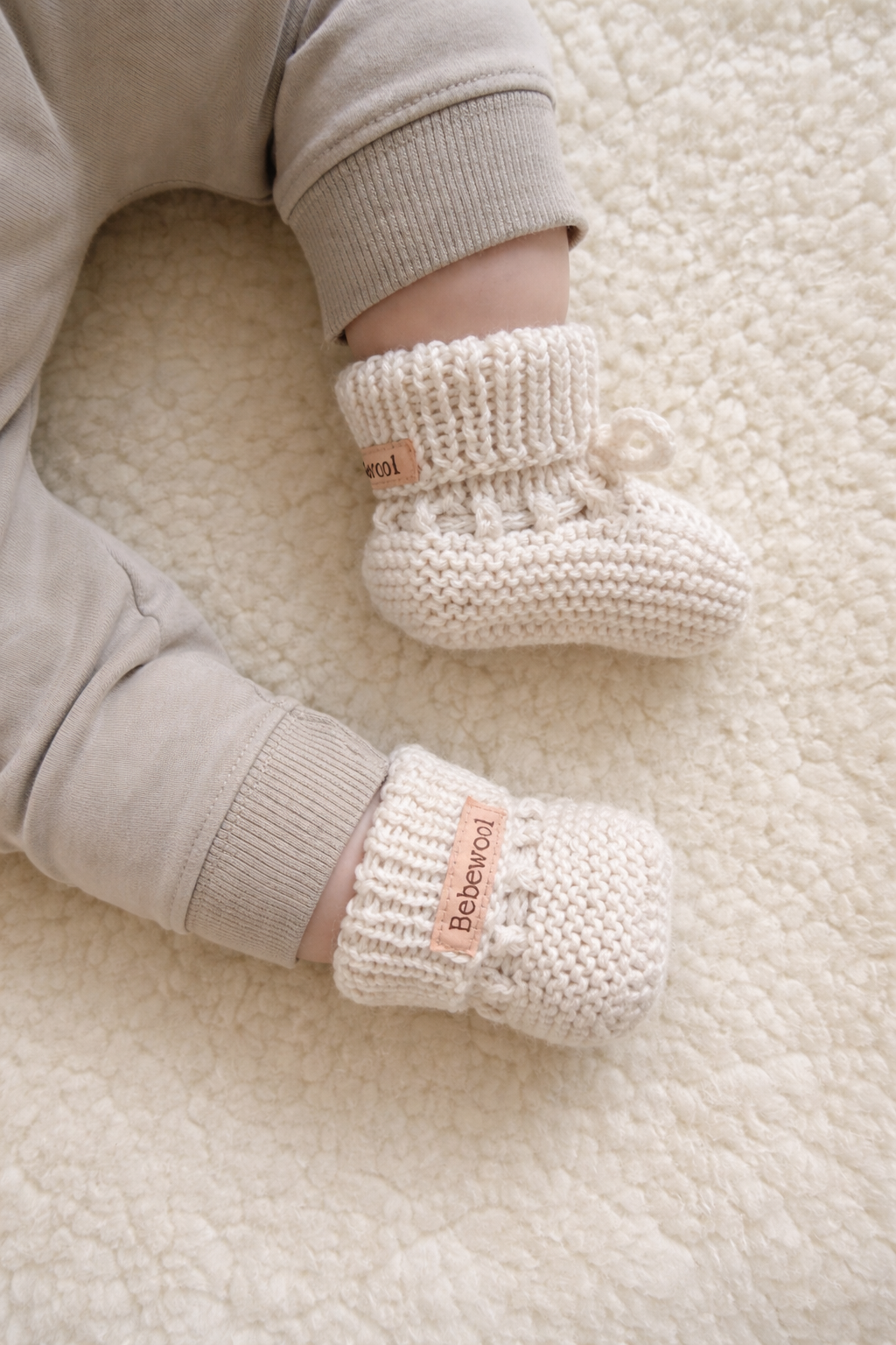 Merino wollen gehaakte slofjes -beige - Afbeelding 2