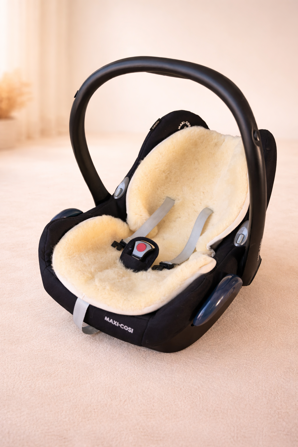 Schapenvacht voor Maxi-cosi en buggy -Medicinaal 70x42cm - Afbeelding 3
